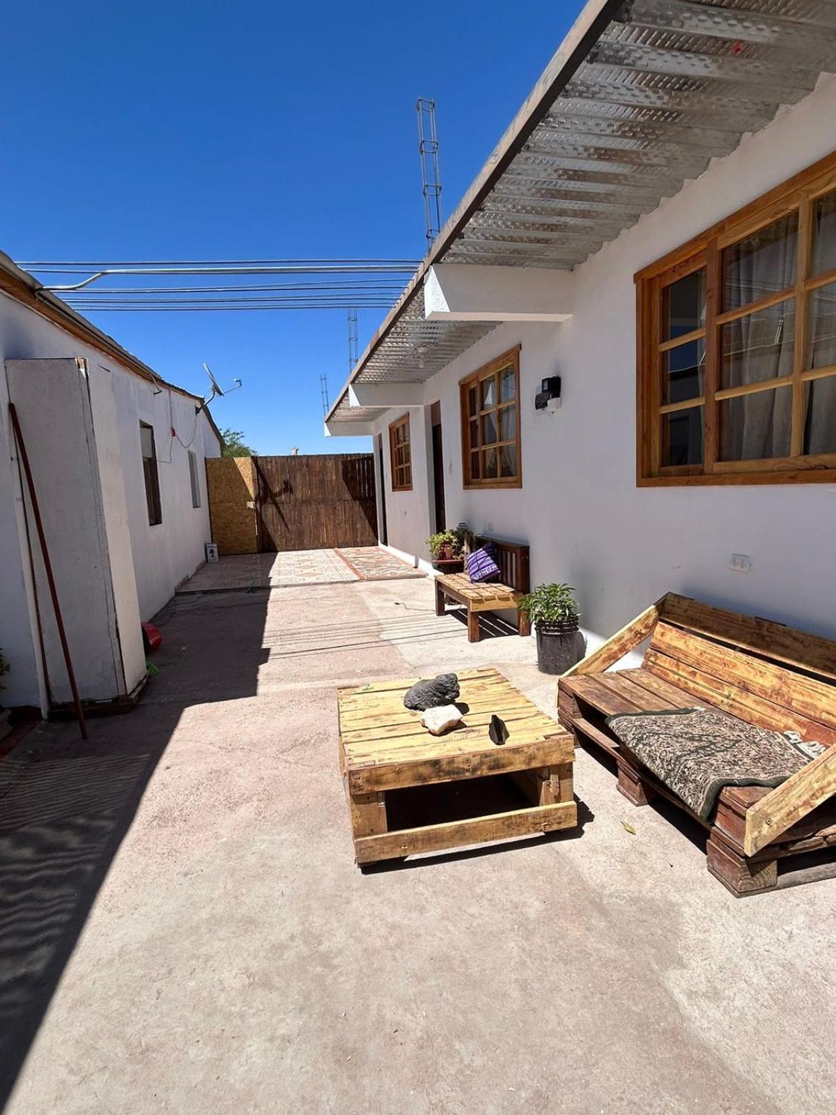 Hostal El Morocho San Pedro de Atacama Bagian luar foto